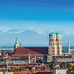 Апартаменты Munich Apartment