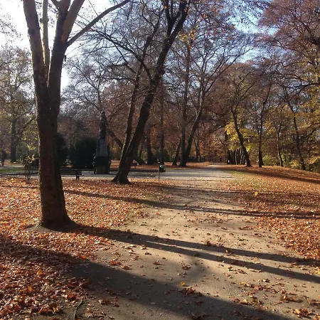 公寓 Munich Apartment *